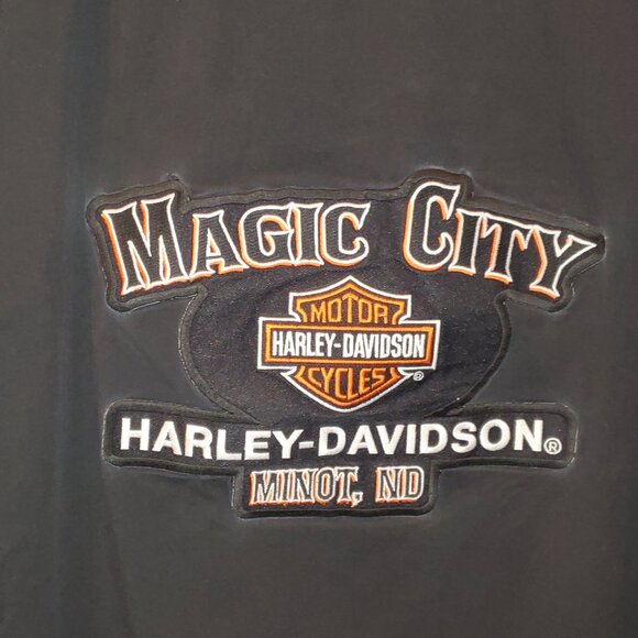 Genuine Harley-Davidson Service Shirt – 2XLT Rare find 😊 Faded but super cool! - Picture 2 of 7